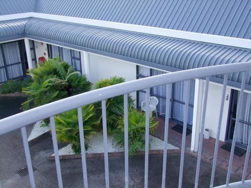 Sails Motor Inn Hamilton Exterior photo